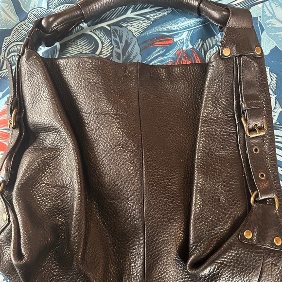 Max Studio Shoulder Bag Slouch Soft Black Hobo Style Purse - Picture 2 of 5